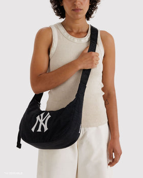 Medium Nylon Crescent Bag - New York YankeesT